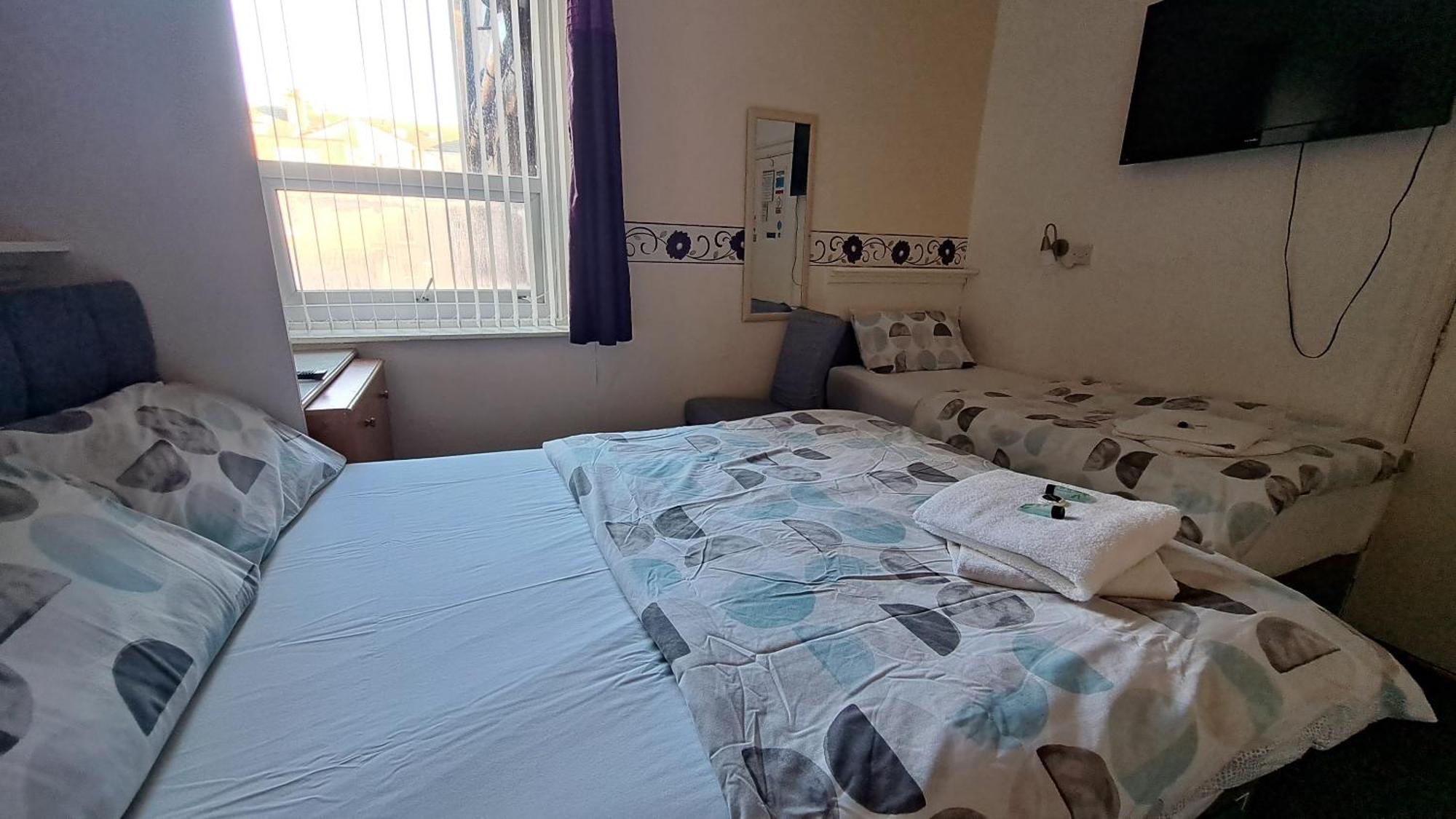 Fern Villa Hotel - Albert Road Blackpool Quarto foto