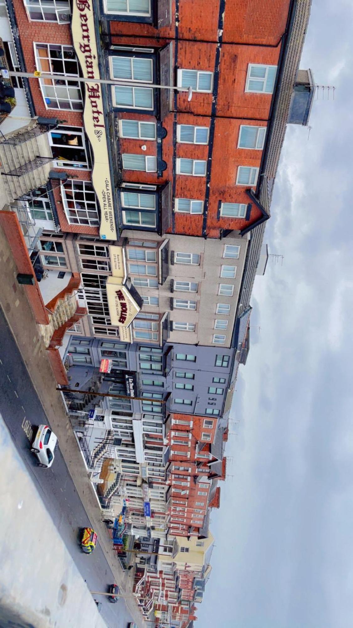 Fern Villa Hotel - Albert Road Blackpool Exterior foto